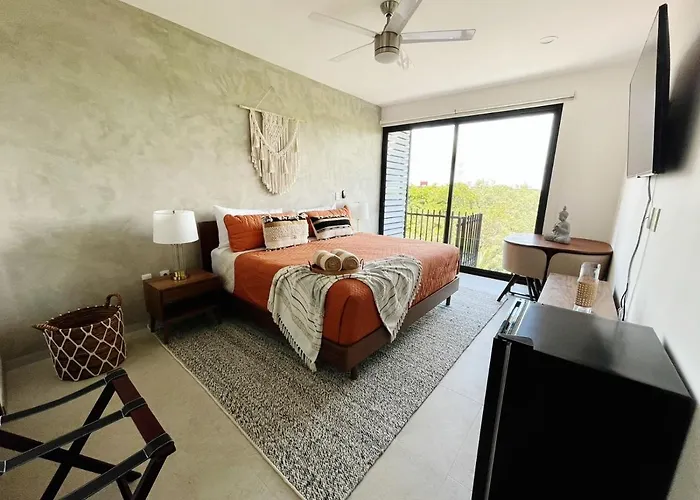 Urban Towers - Brand New Contemporary In Downtown Aparthotel Playa del Carmen