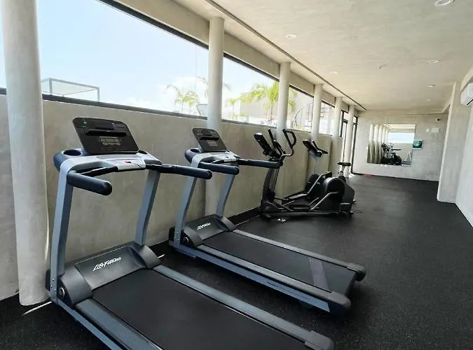 Aparthotel Urban Towers - Brand New Contemporary In Downtown